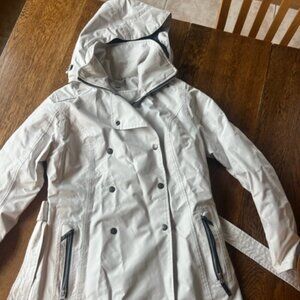 Helly Hansen Wesley Waterproof Windproof Crea Detachable Hood Trench Coat Size S